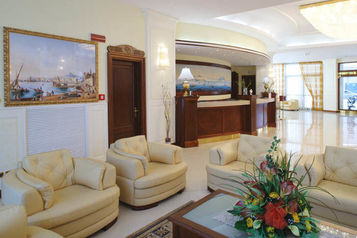 Tiberio Palace Hotel نابولي المظهر الخارجي الصورة